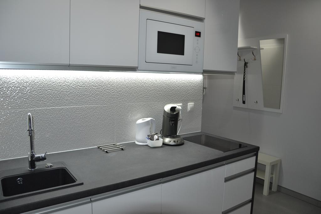 Apartamenty Krawiecka Zielona Gora  Bagian luar foto