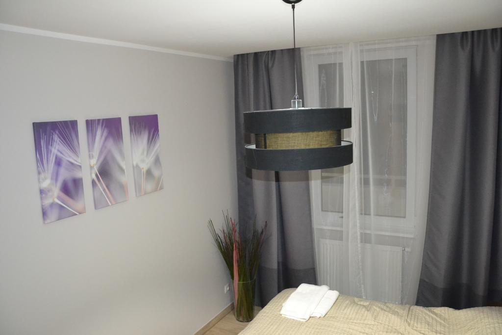 Apartamenty Krawiecka Zielona Gora  Bagian luar foto