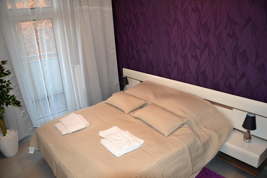 Apartamenty Krawiecka Zielona Gora  Bagian luar foto